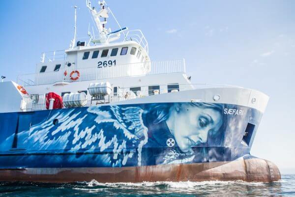 Guido Van Helten - Iceland Photo © Selina Miles and Guido Van Helten