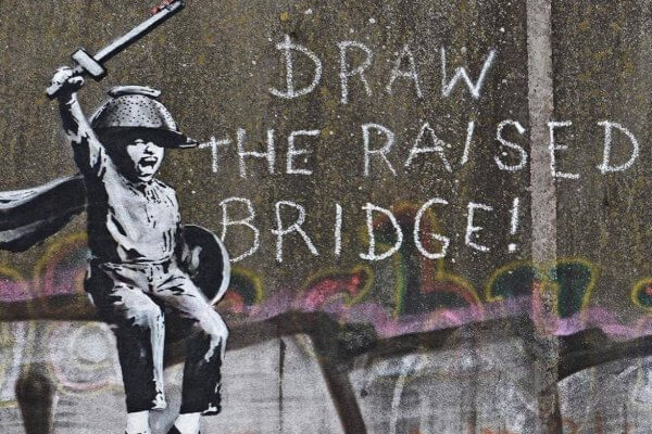 Banksy, Draw the Raised Bridge, Scott Street Bridge, Hull, UK 2018. Photo Credit Banksy