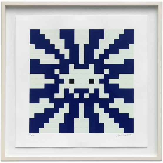 Invader - Sunset (Blue & White Glow in the dark)