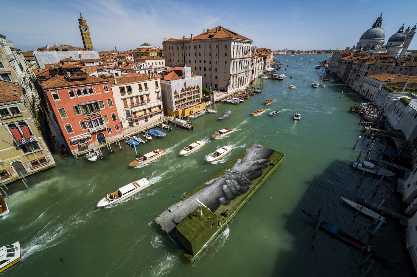 Artist Saype Extends the World’s Largest Human Chain to Venice, Biennale Art 2022