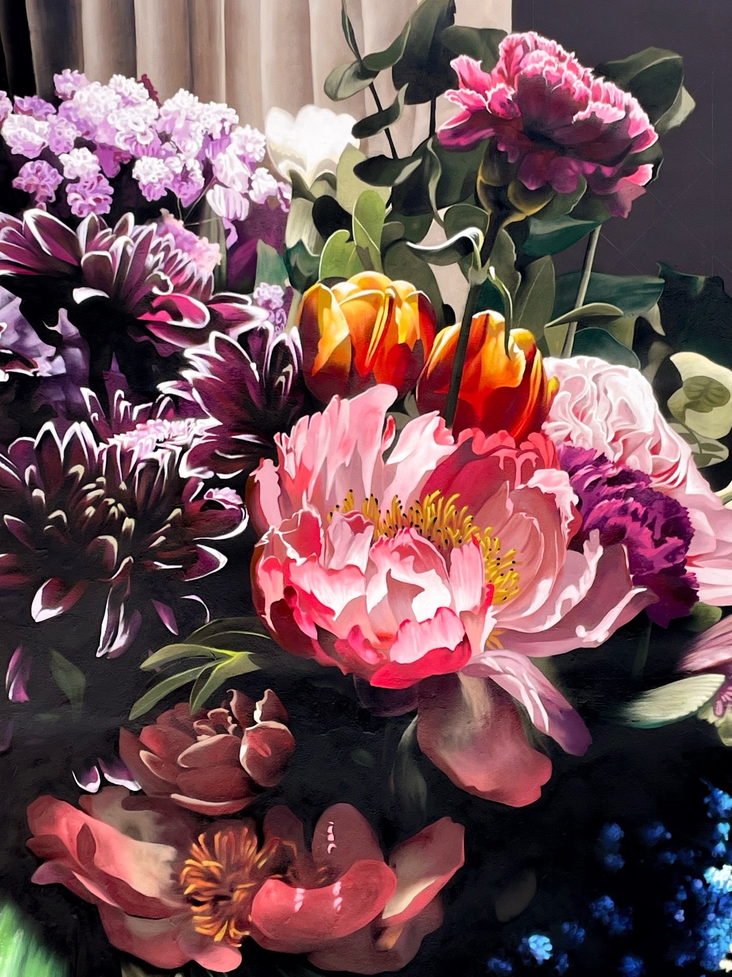 Close-up detail of flowers in Brea Acuadros mural Vicar Almeria